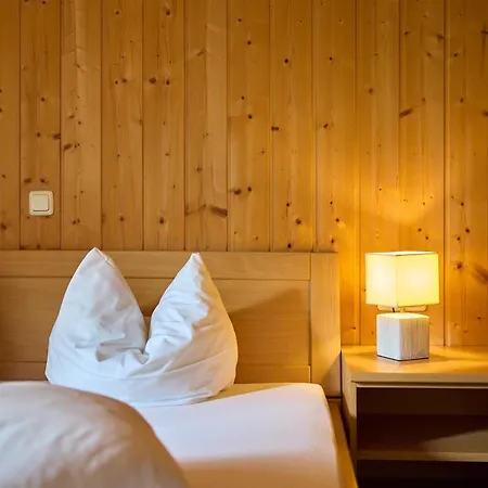 Haus Versettla Apartman